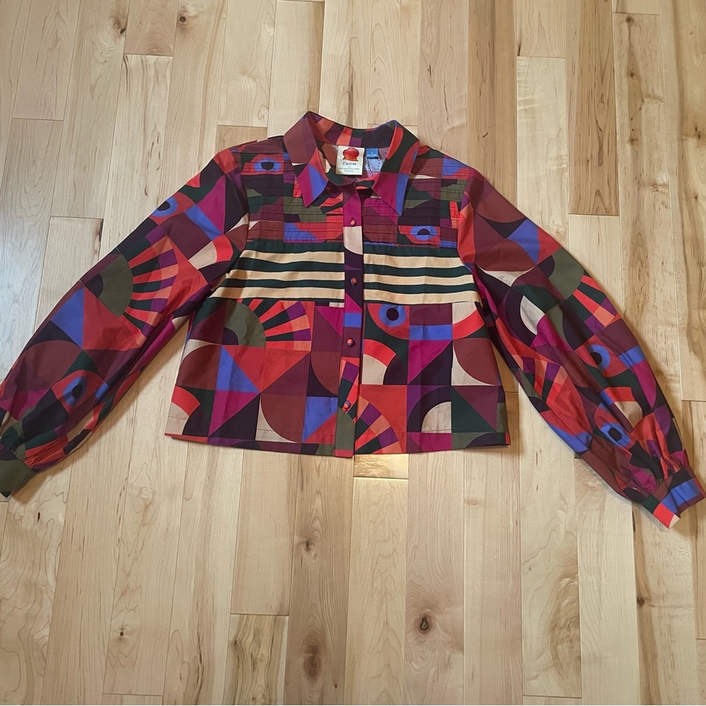 NWT Farm Rio Top